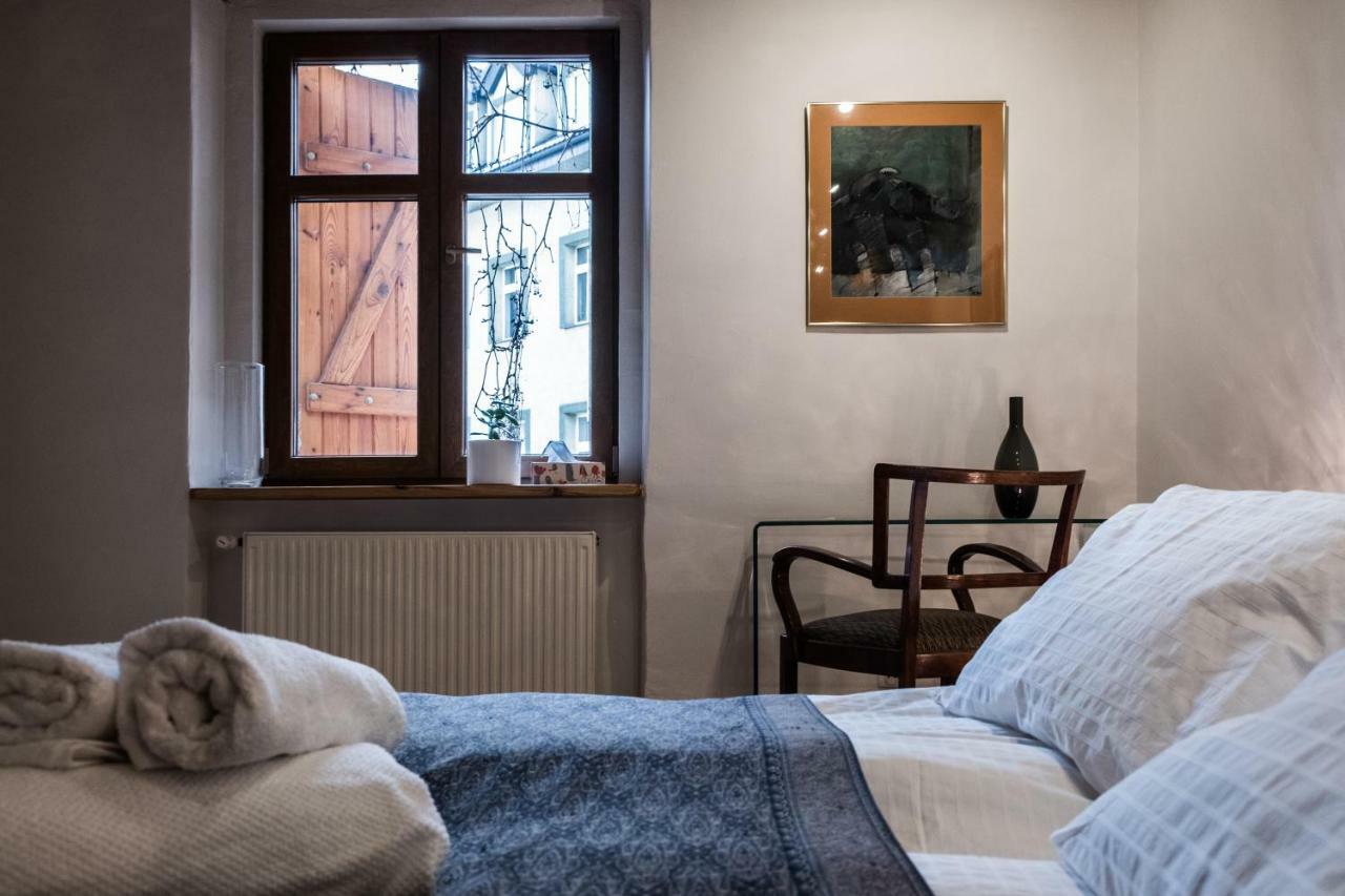 Apartament Galeria Zielona Gora  Bagian luar foto